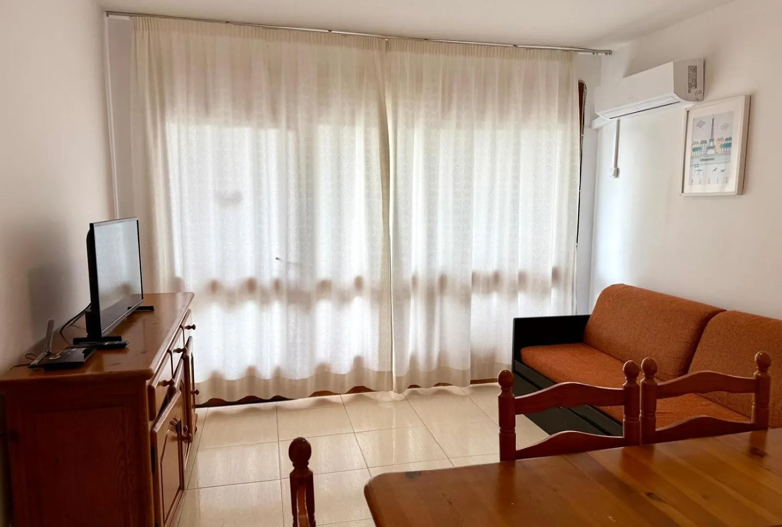 Apartamentos Colon 살루 0*,  스페인